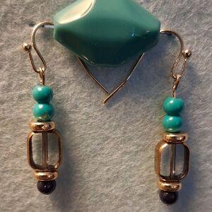 GOLD WINDOW EARRINGS